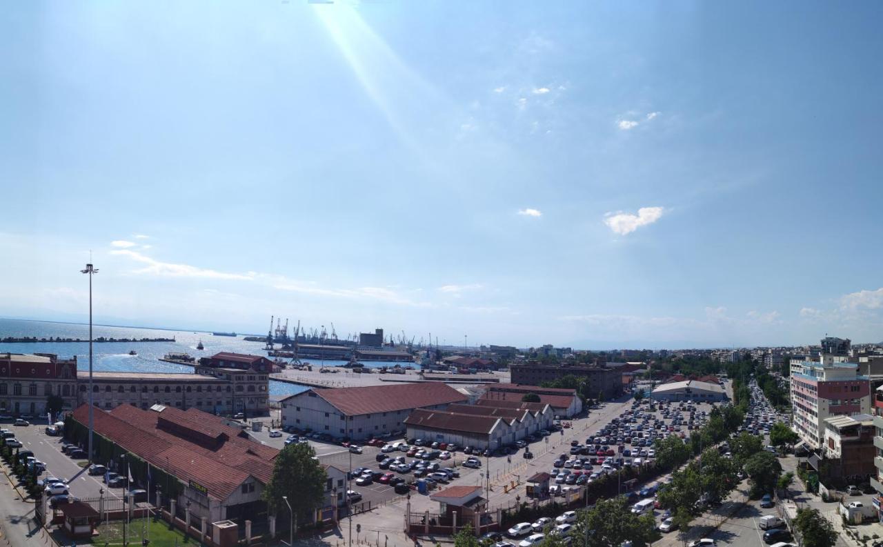 Pegasus Apartment Tesalonika Bagian luar foto